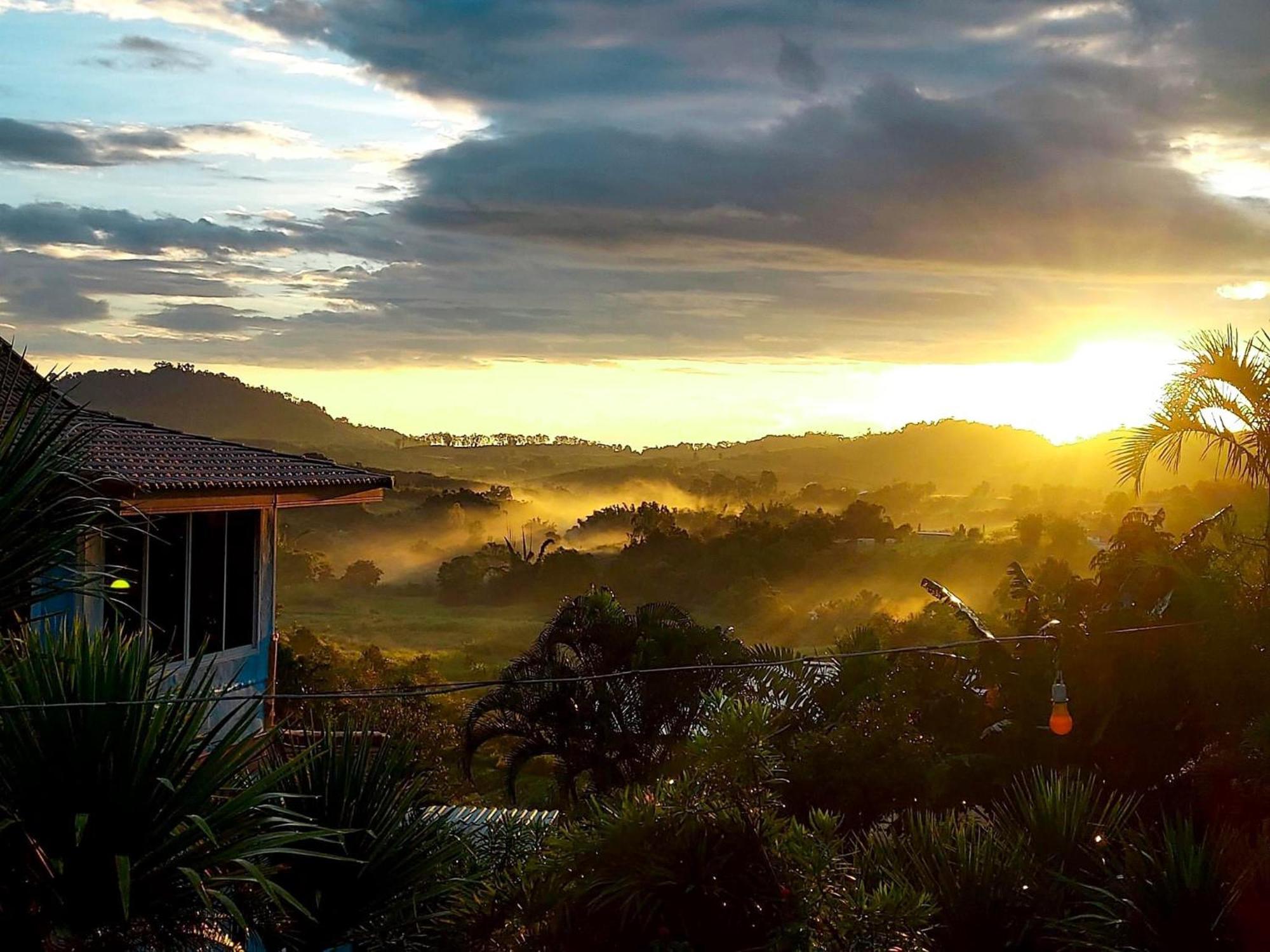 Chaikho Home Ban Khao Ya Nua Buitenkant foto